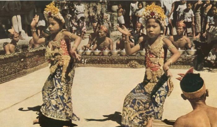 Legong: Dance of the Virgins 1935 [Bali India]